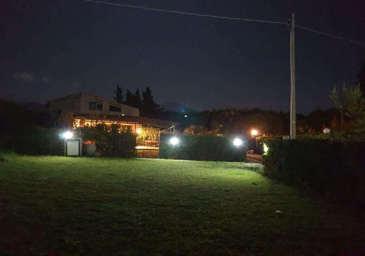 Вилла Casa Delle Salinelle Ласкари Экстерьер фото